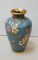 Vas Cloisonne decorat cu flori de cires. Secol 20