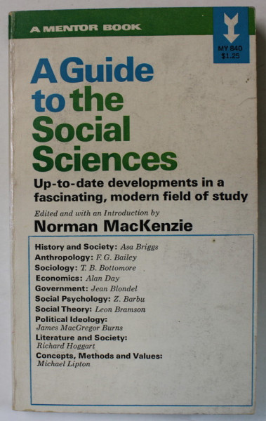 A GUIDE TO THE SOCIAL SCIENCES by NORMAN MacKENZIE , 1968