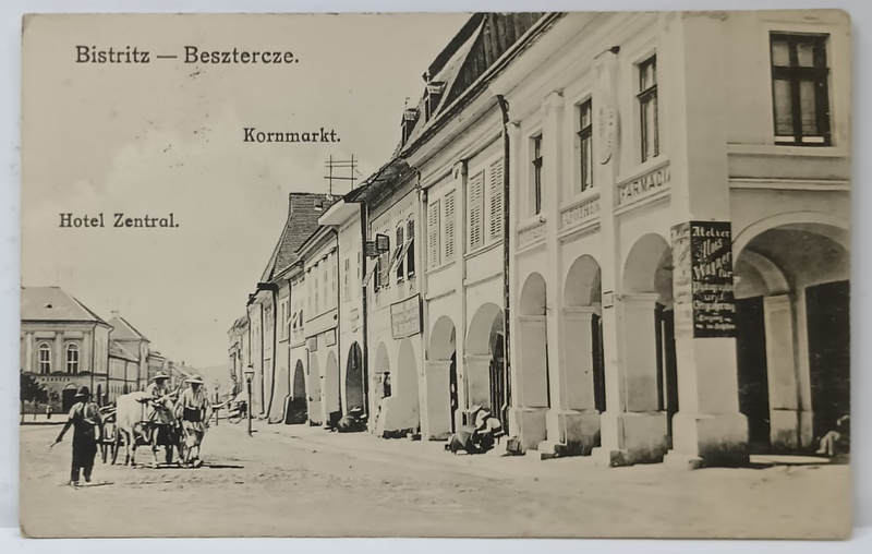 BISTRITA , NASAUD , HOTELUL  CENTRAL si KORNMARKT , CASE IN ZONA CENTRALA , CU  MAGAZINE LA PARTER , CARTE POSTALA , 1917
