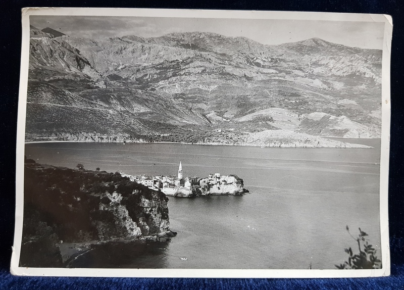 BUDVA , ACTUAL IN MUNTENEGRU , FOTOGRAFIE SPRE MAREA ADRIATICA , MONOCROMA, PE HARTIE LUCIOASA , PERIOADA INTERBELICA