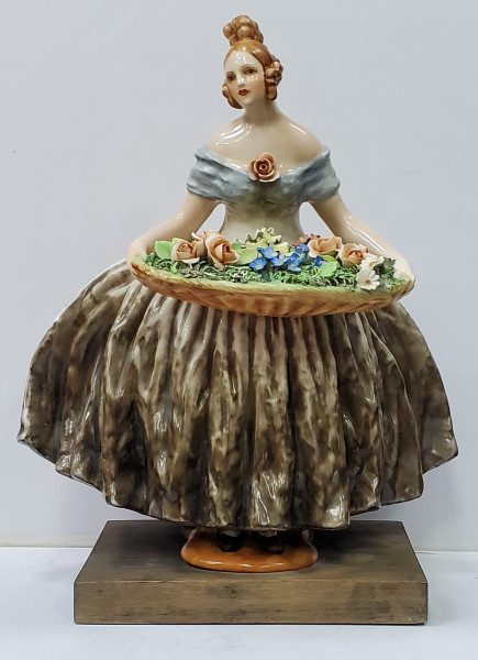 Capodimonte, Guido Cacciapuoti,Tana cu cos de flori