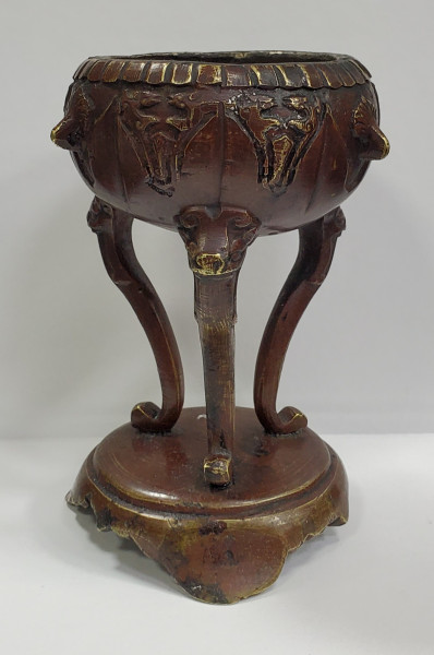 Catuie din bronz ptr. ars tamaie, Secol XIX