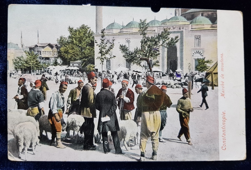 CONSTANTINOPOLE  - MARCHE DE MOUTONS - PIATA DE OI , CARTE POSTALA ILUSTRATA , POLICROMA , CIRCULATA , DATATA 1908 , MIC DEFECT A PARTEA SUPERIOARA *