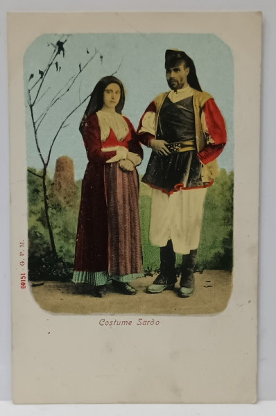 CUPLU CU COSTUME POPULARE DIN SARDINIA , CARTE POSTALA , CROMOLITOGRAFIE , CLASICA , CCA . 1900