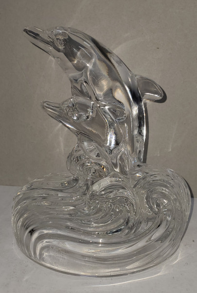 Delfini din sticla, Secol XX