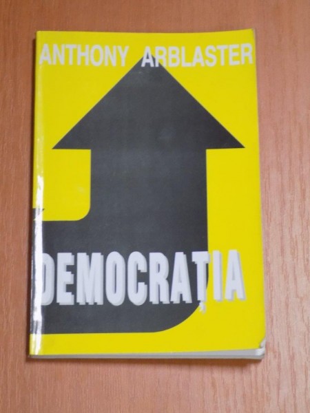 DEMOCRATIA de ANTHONY ARBLASTER 1998