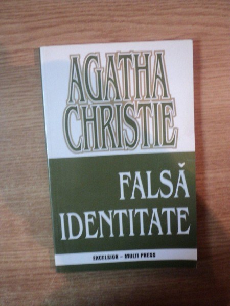 FALSA IDENTITATE de AGATHA CHRISTIE