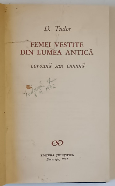 Femei vestite din lumea antica-D. Tudor