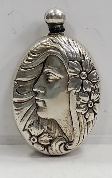 Flacon Art Nouveau din argint penru parfum, cca. 1906