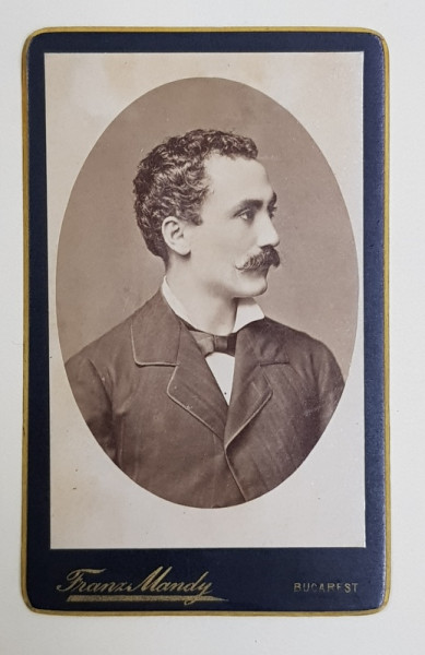 FOTOGRAF FRANZ MANDY , TANAR CU MUSTATA , PROFIL , FOTOGRAFIE TIP C.D.V.