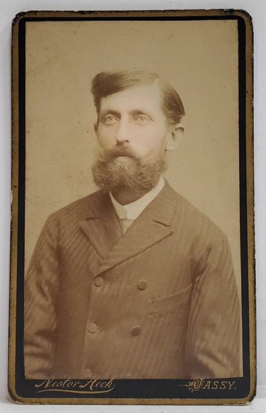 FOTOGRAF NESTOR HECK , IASI , BARBAT CU BARBA , FOTOGRAFIE C.D.V. , SFARSITUL SEC. XIX