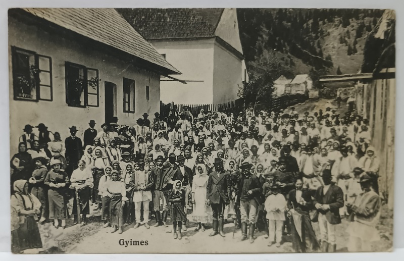 GHIMES , HARGHITA , FOTOGRAFIE COLECTIVA , LOCALNICI PE STRADA PRINCIPALA , CARTE POSTALA  ILUSTRATA , INCEPUTUL SEC. XX
