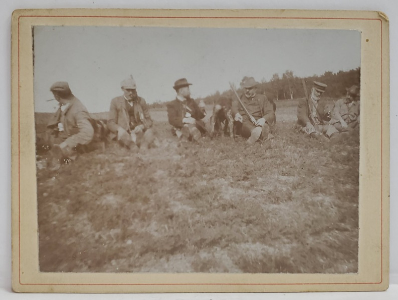 GRUP DE VANATORI GERMANI LA UN POPAS , FOTOGRAFIE , DATATA 1928