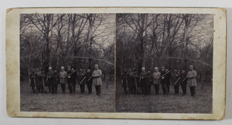 GRUP DE VANATORI , RUSIA , FOTOGRAFIE STEREOSCOPICA , CCA. 1900