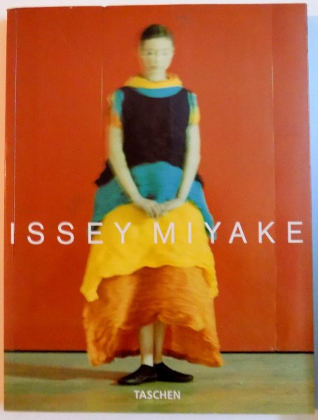 ISSEY MIYAKE