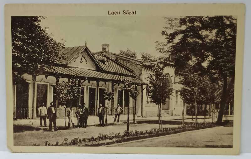 LACUL SARAT , POZA DE GRUP IN FATA VILEI ' ANCORA ' , CARTE POPSTALA , 1933
