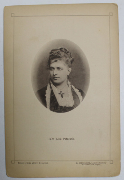 Mad. LEON PATZOURIS , FOTOGRAFIE DIN  ALBUMUL  NATIONAL , SERIE DE BUCAREST , EDITEUR LYONEL BONDY , FOTOGRAF W. CRONENBERG , CCA .  1900