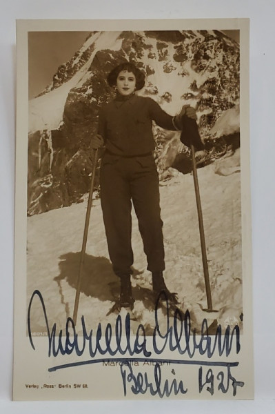 MARCELLA ALBANI , ACTRITA SI SCRIITOARE ITALIANA , FOTOGRAFIE CU AUTOGRAF , FORMAT CARTE POSTALA , BERLIN , 1927