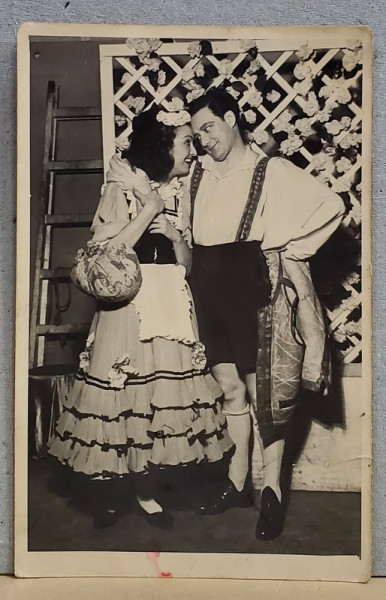 MARIA TANASE SI ION DACIAN IN OPERETA '' MASCOTA '' , FOTOGRAFIE TIP CARTE POSTALA , 1944