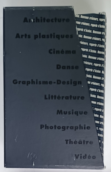 NOUVEAUX CREATEURS , REGARDS D 'ECOLES , DOUZE LIVRES COMPOSENT CET OUVRAGE , sous la direction de RICHARD EDWARDS , 1993