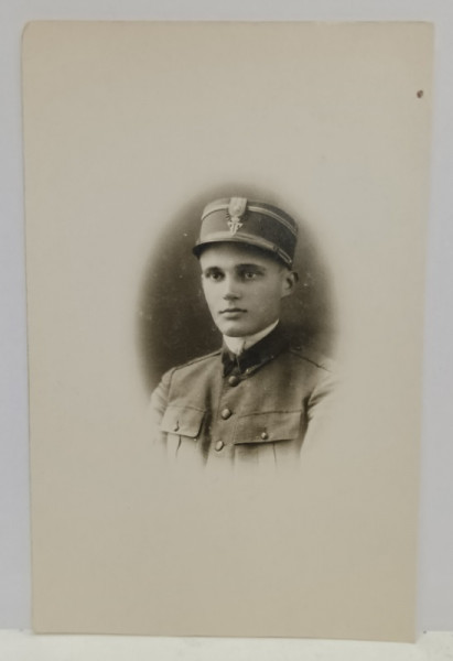 OFITER ROMAN , CU MARCA REGELUI FERDINAND PE CHIPIU , FOTOGRAFIE FORMAT CARTE POSTALA , INCEPUTUL SEC. XX