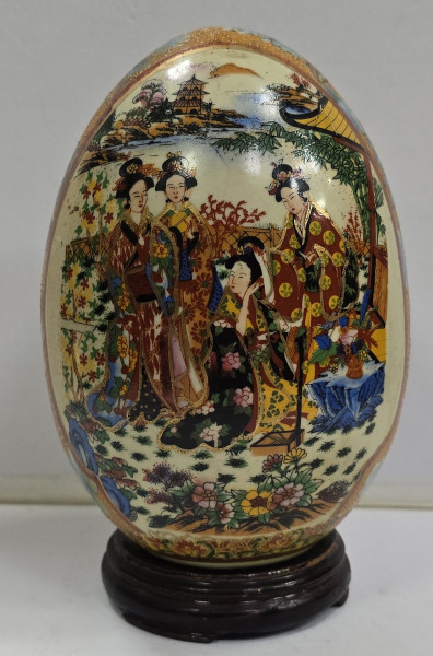 Ou din portelan, pictat manual, China, Secol XX