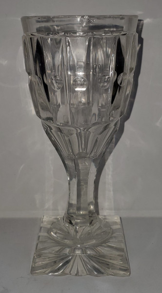 Pahar cu picior din cristal pentru aperitive, Secol 20