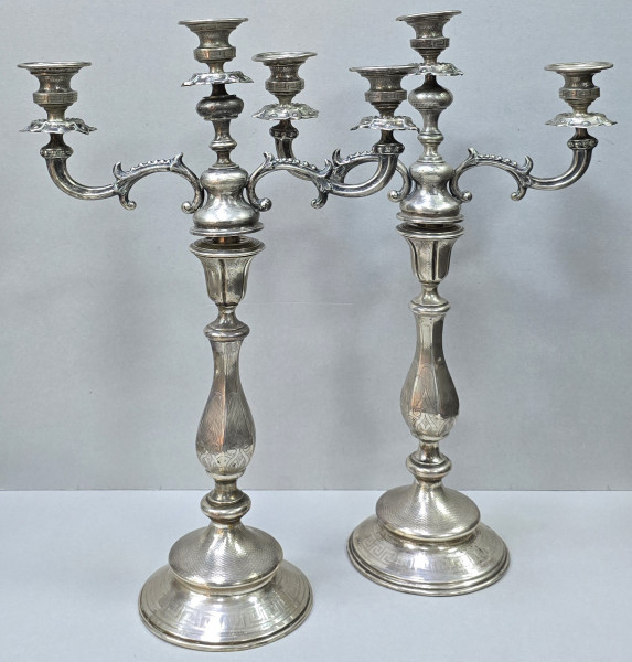 Pereche de sfesnice cu trei lumini, Argint, Austria, Secol XIX