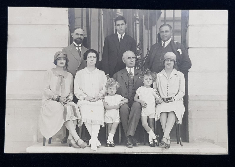 PROFESORUL DOCTOR MINA MINOVICI CU FAMILIA , CARTE POSTALA ILUSTRATA , MONOCROMA, CIRCULATA , DATATA 1926