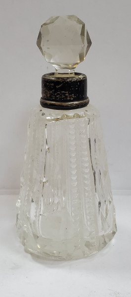 Recipient din cristal cu montura din argint pentru parfum, Anglia, Secol XIX