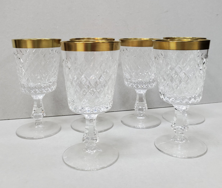 Sase pahare din cristal bizotat si aur coloidal pentru bauturi aperitiv, Perioada Interbelica