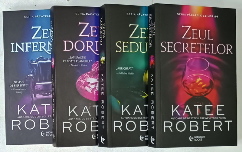 SERIA ' PACATELE ZEILOR ' de KATEE ROBERT , VOLUMELE I - IV , 2023 , LITERATURA  PENTRU ADULTI , 18 +!