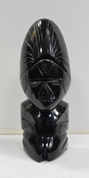 Statueta din piatra Obsidian, Mexic, Secol XX