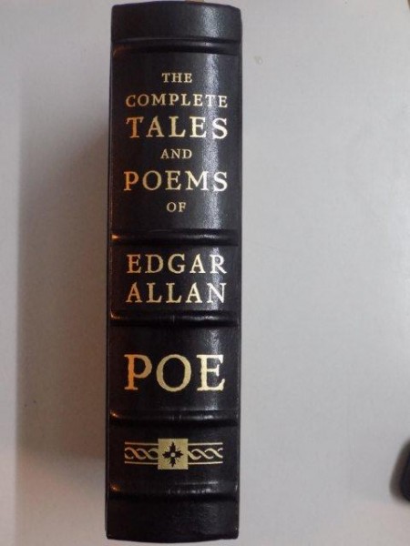 THE COMPLETE TALES AND POEMS de EDGAR ALLAN POE , 1992