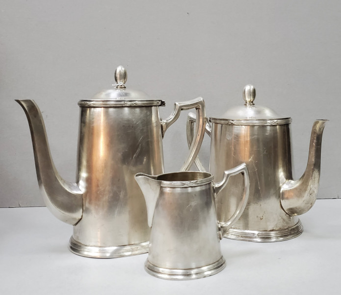 Trei piese pentru servit ceai / cafea, Perioada Interbelica