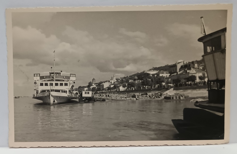 VAPOR PE DUNARE , FOTOGRAFIE , CARTE POSTALA ILUSTRATA , INTERBELICA