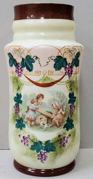 Vaza din sticla pictata manual, Secol XX